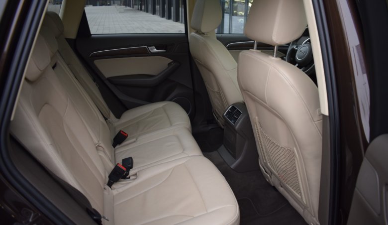 Audi Q5 2.0d Quattro/ KeyLess/ Bang&Olufsen/ Odvětrávané sedačky/ S-Line/ MAX výbava