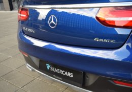 Mercedes-Benz GLE 350d 4Matic AMG coupe blue-018