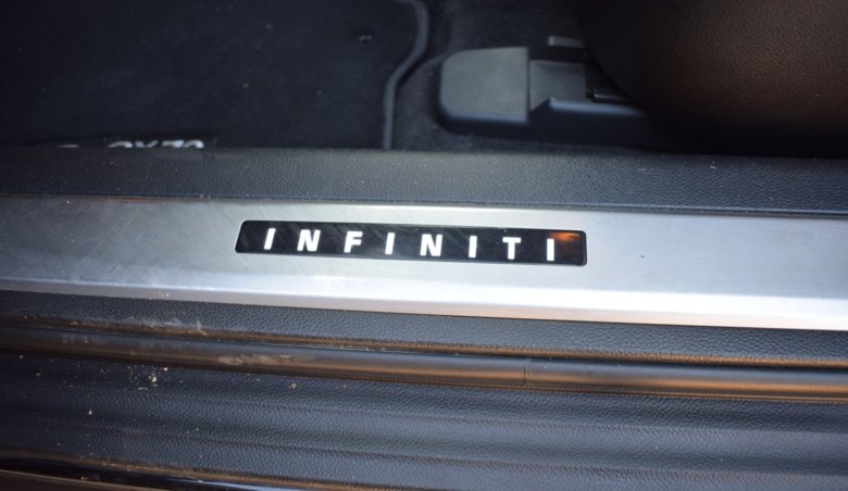 Infiniti QX70 3.0d Premium S