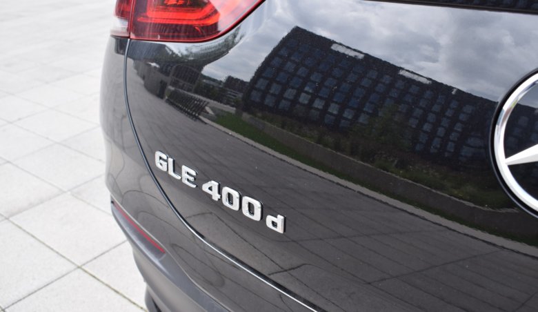 Mercedes-Benz GLE 400d COUPE/ AMG/ Sada premium PLUS/ 360/ Keyles/ Head UP/ černá kůže