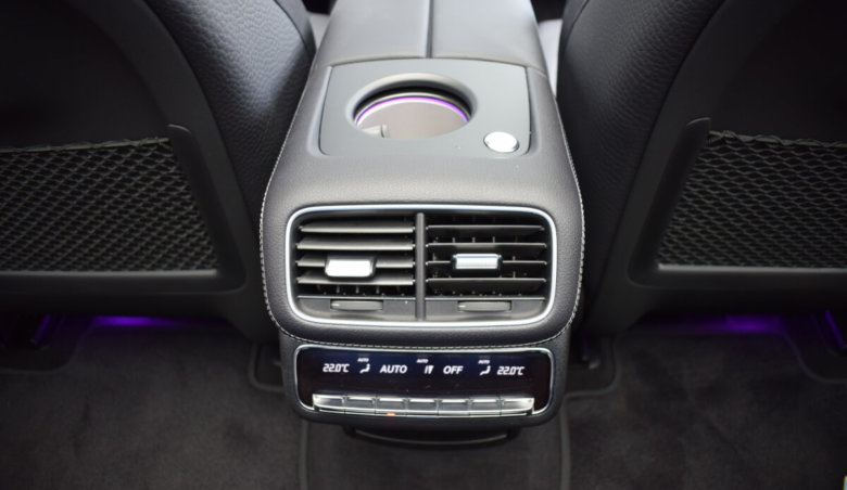 Mercedes-Benz GLE 400d 4Matic /AMG /360 /Distronic /Soft close /Masážní sedačky přední vč. ventilace