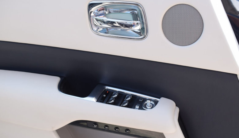 Rolls-Royce Wraith W12 Night Vision / Keyless / 360 / HeadUP / GLASS SPIRIT OF EXTASY