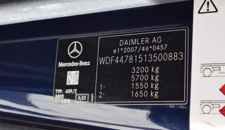 Mercedes-Benz V 250d AMG/XL Dist/360/Tažné/7