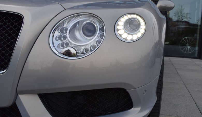 Bentley Continental GT V8 S/ Keramické brzdy/ Masáže/ KeyLessGo/ Mulliner