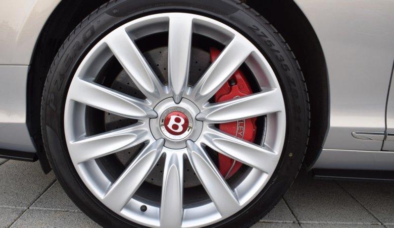 Bentley Continental GT V8 S/ Keramické brzdy/ Masáže/ KeyLessGo/ Mulliner