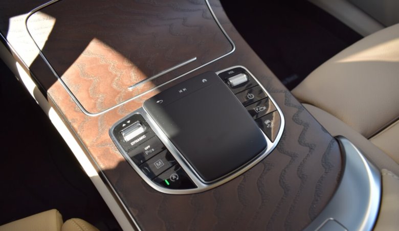 Mercedes Benz GLC 220d AMG 4 Matic/Tažné zařízení/KeyLessGo