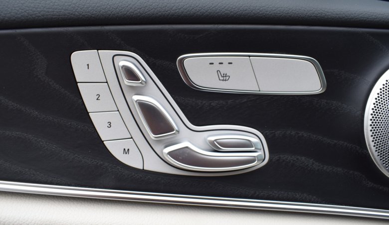Mercedes Benz E220d/4matic/Keyless/New model
