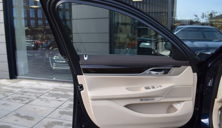 BMW 730d Xdrive/keyless/softclose