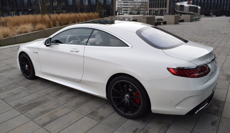 Mercedes-Benz Třídy S 63 AMG coupe 4Matic/ AMG/ Karbon