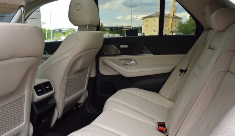 Mercedes benz GLE 53 AMG/KeyLess/SoftClose/Panorama