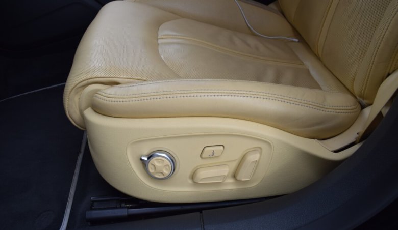 Audi A7 3.0 TDi/KeyLess/Masáže/Větraná sedadla