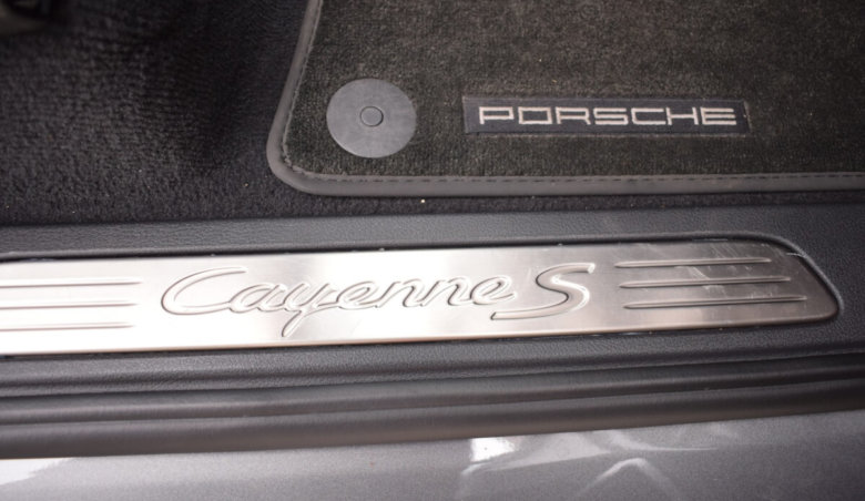 Porsche Cayenne S/ Sportovní výfuky REMUS /vzduch/Panorama