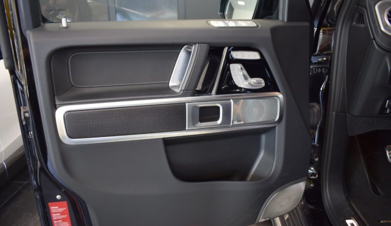 Mercedes Benz G500 AMG/Masáže/Alcantara strop/Větraná sedadla