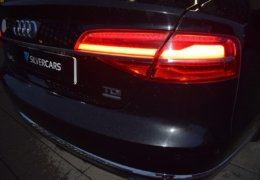 Audi A8 Long DSC_0502