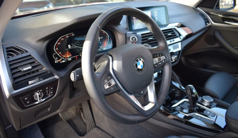 BMW X4 xDrive 2.0d, 140kW/vyhřívaný volant/Navi/Záruka/Sport sedadla/HUD