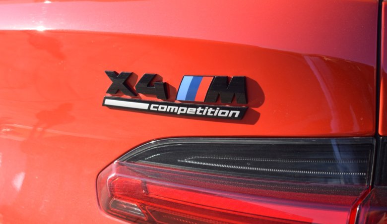 BMW X4 M Competition paket/M 21″ ALU/ HUD/DisplayKey/KeyLess/M Driver´s Paket