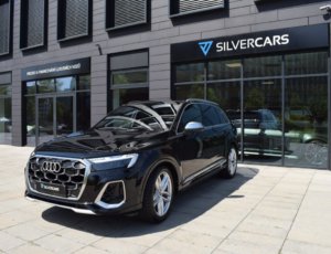 Audi SQ7/KeyLess/SoftClose/Masáže/Tažné/Vzduch/Dvojitá okna