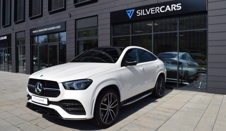 Mercedes Benz GLE 350d AMG/Night Paket/Panorama/22″