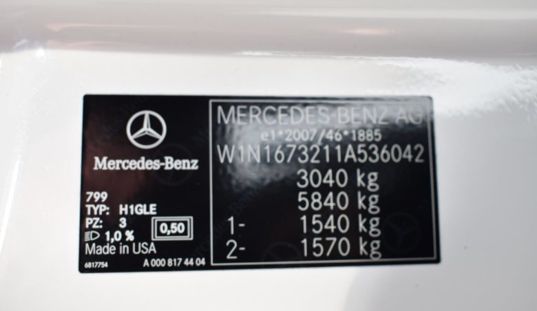 Mercedes Benz GLE 350d AMG/Night Paket/Panorama/22″