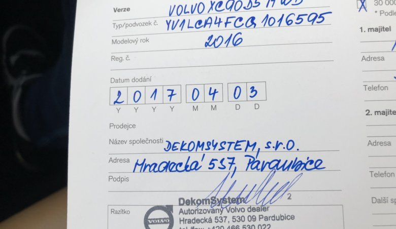 Volvo XC90/D5/Tažné zařízení/Momentum/AWD