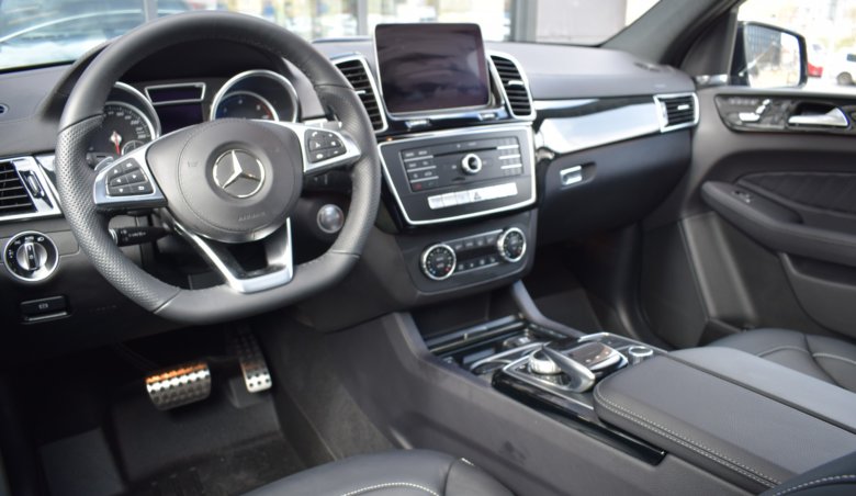 Mercedes Benz GLS 350d / AMG/ Distronic/ Airmatic/ 360/ Keyless